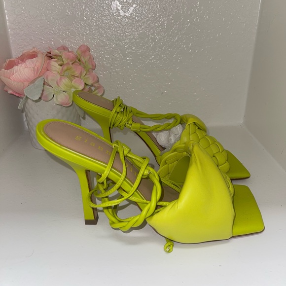 Gianni Bini heels - Picture 2 of 3